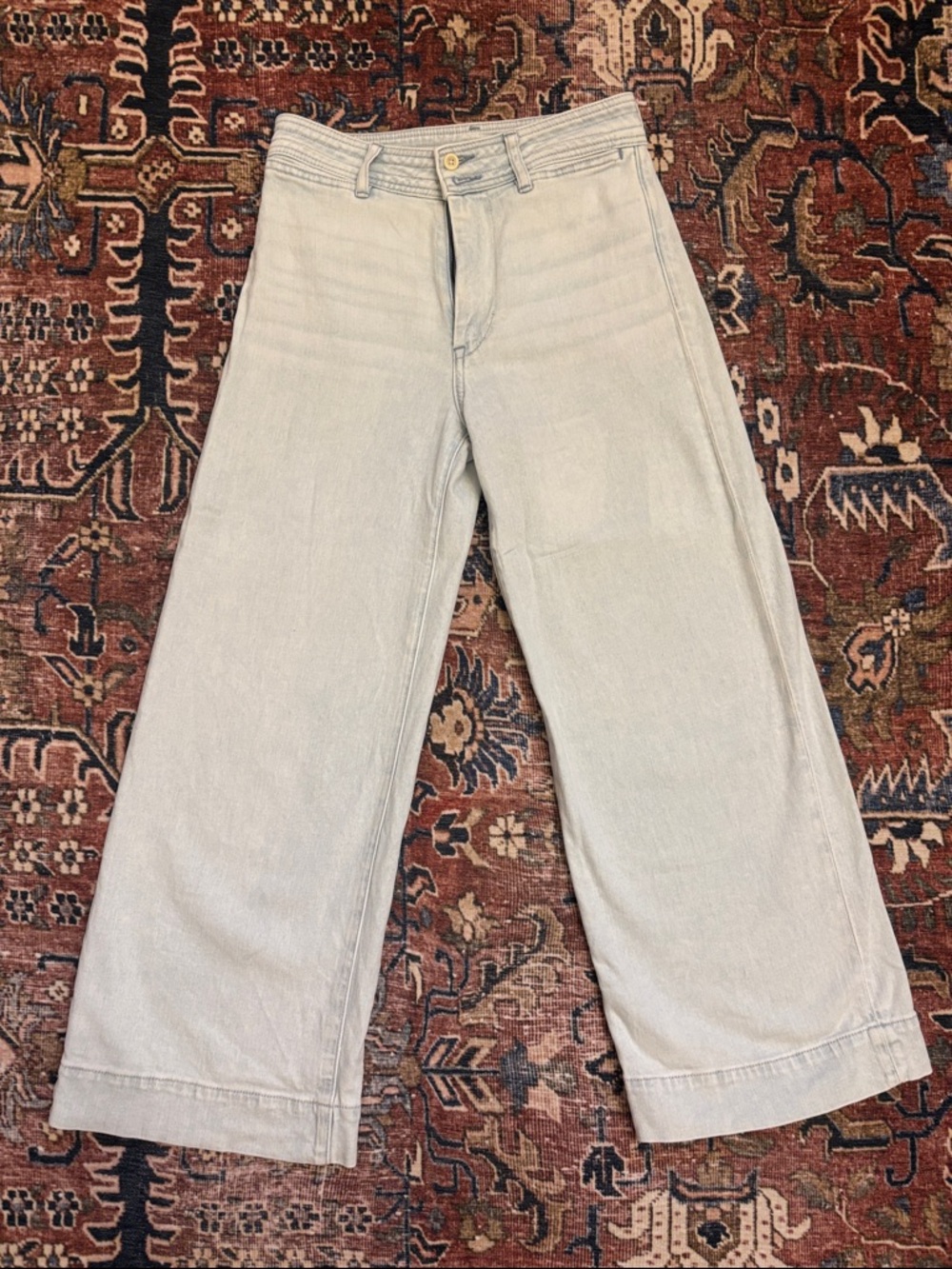 FAHERTY Harbor Crop Jean - Ocean Mist Wash